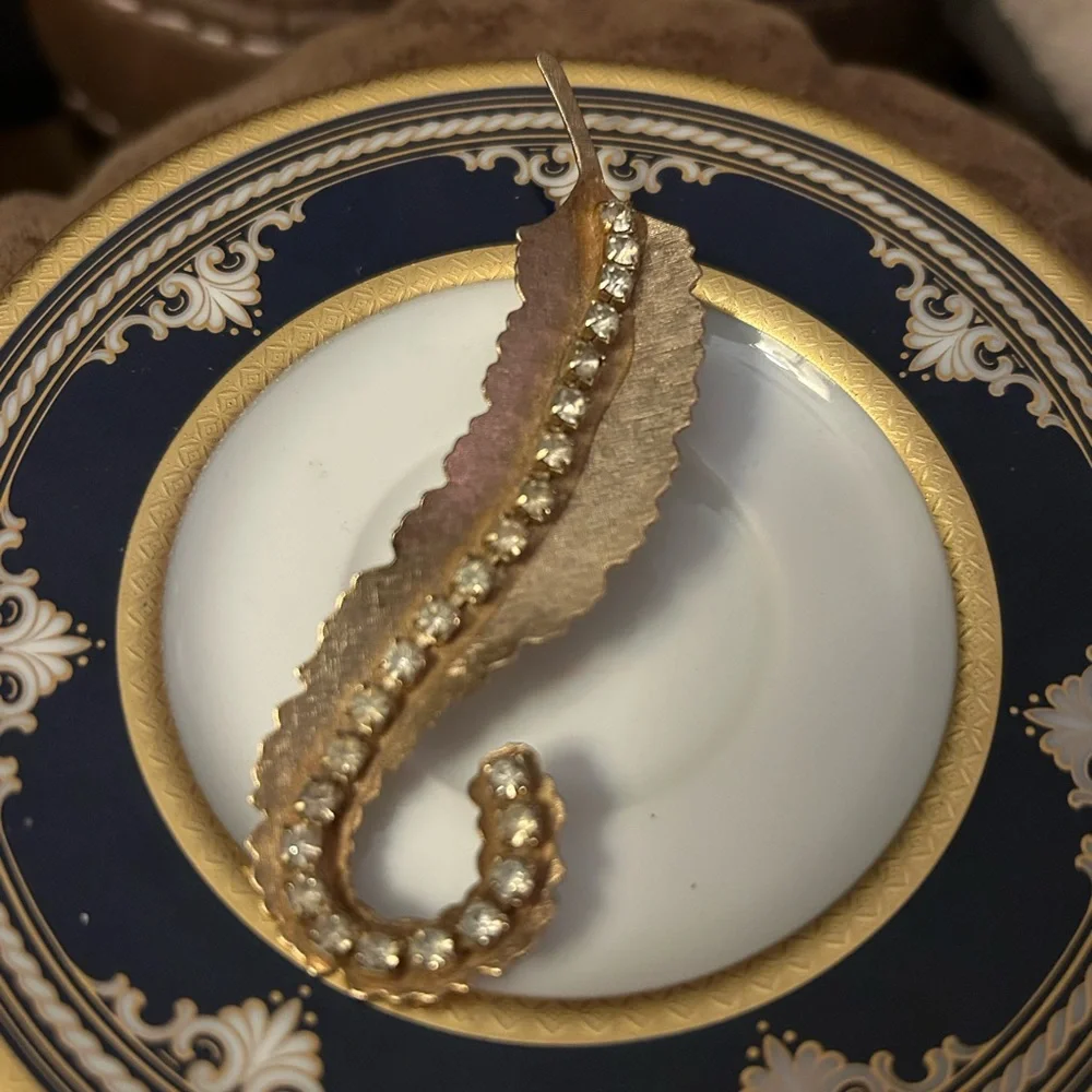 Vintage Gold Leaf and Crystal Hair Clip